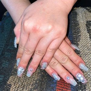 Meet your Posher, Luna